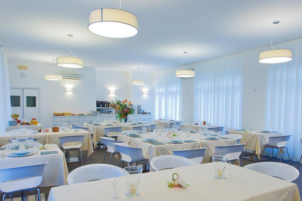 פינאלה ליגורה Hotel Maine מראה חיצוני תמונה